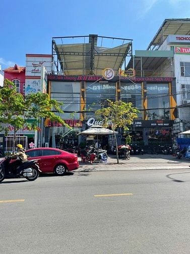 [HOT] Nhà mặt tiền Đồng Nai (đoạn lề rộng) Quận 10. DT 4,8x26m