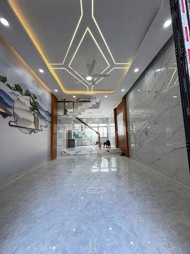 Chuyển về quê ở bán gấp nhà nở hậu 62m2 giá 975TR- Phạm Thế Hiển,Q8