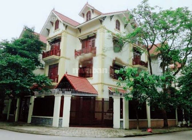 Cần cho thuê biệt thự 155m2,4 Tầng. mới đẹp