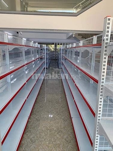 Tháng 7 cần tuyển 3 tạp vụ - lau chùi có cccd đi làm ngay