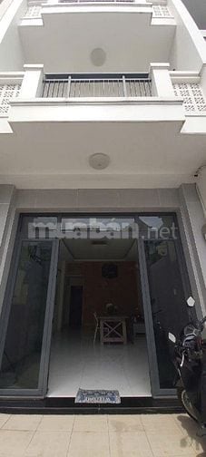 Cho thuê mặt bằng 289 Bình Lợi, P.13, Bình Thạnh, 4x20m, 10tr/th