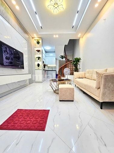 BÁN NHÀ XUÂN ĐỈNH 30m2x5 tầng đầy đủ nội thất vào ở ngay.SĐCC giá hợpý