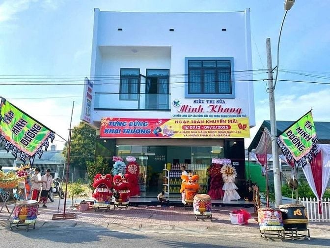 phường dak cấm tp,quãng nghãi hai mặt tiền full thổ cư liên hệ 0988865