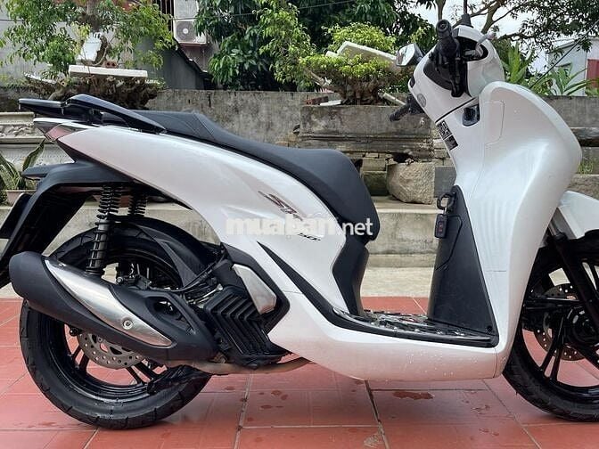 Bán Xe SH150i ABS 2022,tặng pk đã lắp thêm  20tr