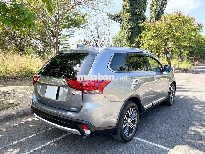 Mitsubishi Outlander 2019 2.0 Premium - 1 chủ kĩ