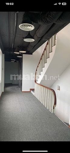 Bán nhà 3 t ngõ ô tô lý nam Đế DT 125m2 MT 8m soccer 50ty.