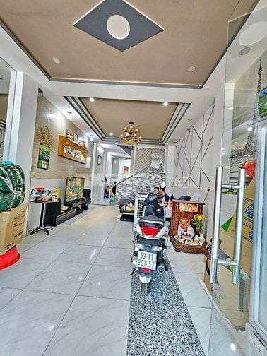 Cần tiền gấp chạy thận bán nhanh nhà Lê Văn Lương Q7 60m2/giá 930tr
