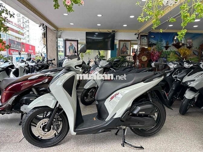 Honda SH 150i 2017 Xám Xi Măng BSTP Chính Chủ