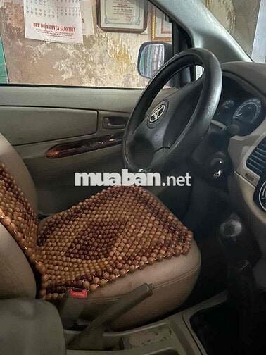 Toyota Innova 2007 j- 200000 km