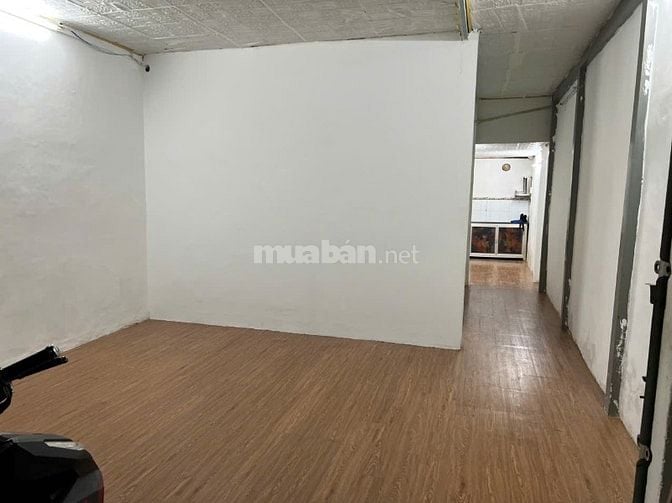 Cho thuê nhà MTNBộ 6m(XH) Xóm Đất, P.10, Q.11 giá 10tr