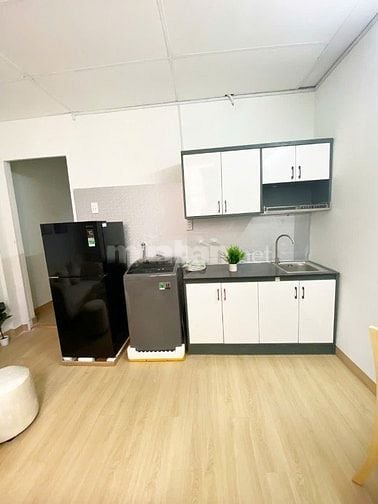 Cho Thuê Căn Hộ Dịch Vụ 119/5 Điện Biên Phủ. Giá 8.5Tr