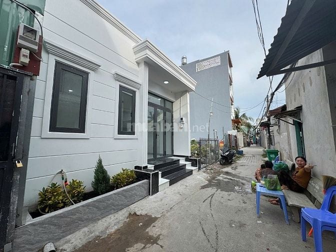 Bán Gấp Căn Nhà Mới hẻm 4m Huỳnh Tấn Phát, Quận 7, sổ hồng 
