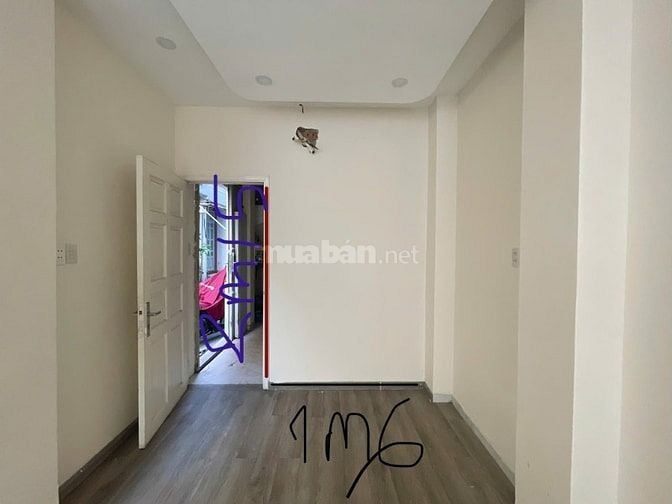 Mặt bằng đẹp 2 mặt tiền vách kính Nguyễn Đình Chiểu, Quận 3