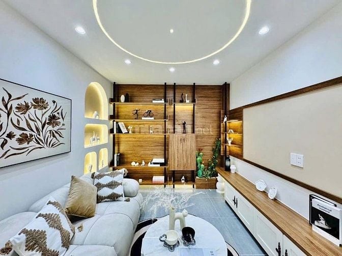 NHÀ NGỘP BÁN GẤP! Đ.TRẦN QUÝ PHƯỜNG 7 Q11,DT:40m2/2,450 Tỷ, còn TL,SHR