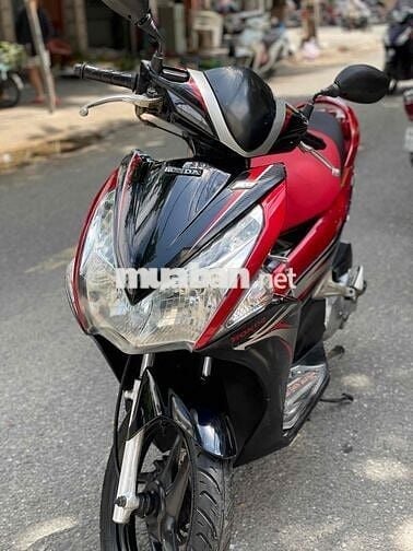Honda Airblade đầu to phun xăng điện tử