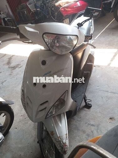 Nhà trật cần bán