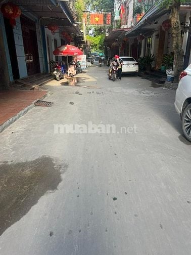 HÓT HÓT BÁN ĐẤT HOA HẬU 2 MẶT PHỐ KINH DOANH