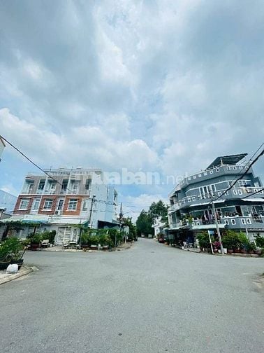 VIP-BÁN NHÀ 2 TẦNG ĐƯỜNG 16M-5TY3-5x20- 4 PHÒNG NGỦ 