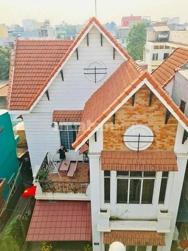 Xuất cảnh sang Mỹ cần bán Gấp Biệt thự kiểu Pháp