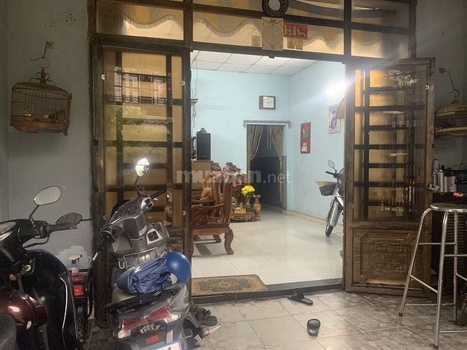 Nhà cần bán gấp .giá vàng ngay trong thời điểm này