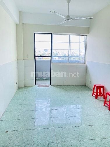 Cho thuê căn hộ Đường Sắt 590 cmt8, giá 12tr/tháng