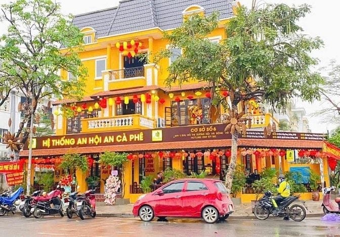 HOT!! thuê cửa hàng kinh doanh mặt phố Cầu Giấy - dt 198m-mt 8m 
