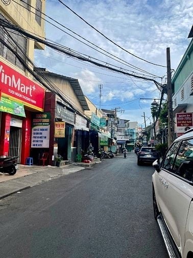 Bán Nhà Mặt Tiền Khủng (105m2) đường Đội Cung, P.11, Quận 11.