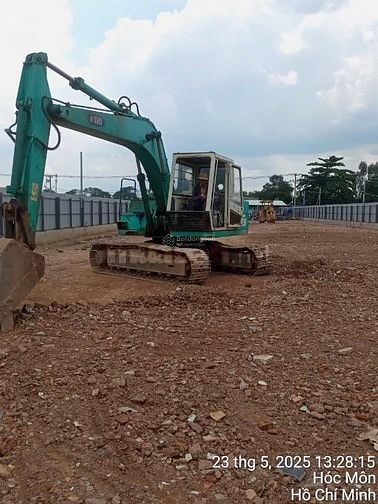 Cho thuê đất 2585m², 2 mặt tiền , 160 triệu/tháng. QL 22 Hóc môn 
