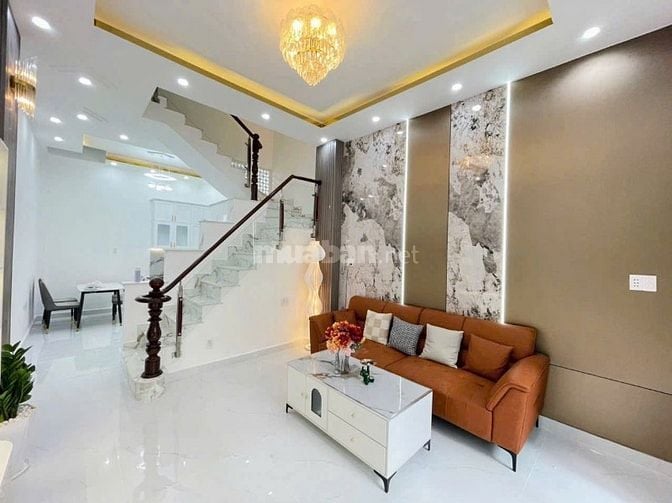 Chủ kẹt tiền không ở cần bán gấp nhà Mễ Cốc_Q8 56m2/ 980tr Sổ Riêng 