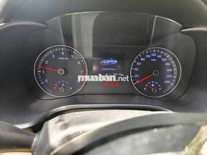 Kia Cerato 2019 1.6 AT Luxury - 98000 km