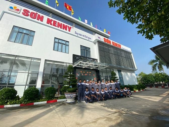 Cần tuyển tài xế lái xe du lịch, xe tải