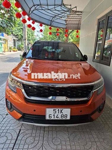 Kia Seltos 2022 1.6 AT Luxury  - 30000 km