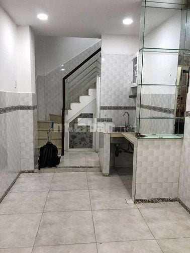 Cho thuê nhà hẻm 3m(BG) Hồ Thị Kỷ, P.1, Q.10 giá 12tr
