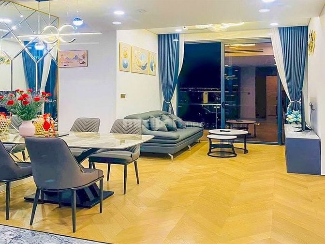 Cần bán Căn hộ tại Lumiere Riverside tầng cao gồm 2 phòng ngủ 77m2