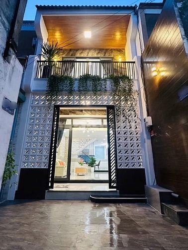 Nhà đẹp DT:4,1x15,4m Cao cấp hẻm Đỗ Thúc Tịnh, P12, Q.Gò Vấp.