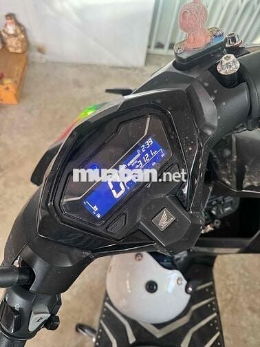 Vario 2024 odo 3k biển 65