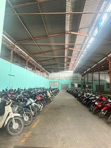 Cho thuê kho mặt tiền Phan Văn Trị P.11 Quận Bình Thạnh_DT:1.560m2