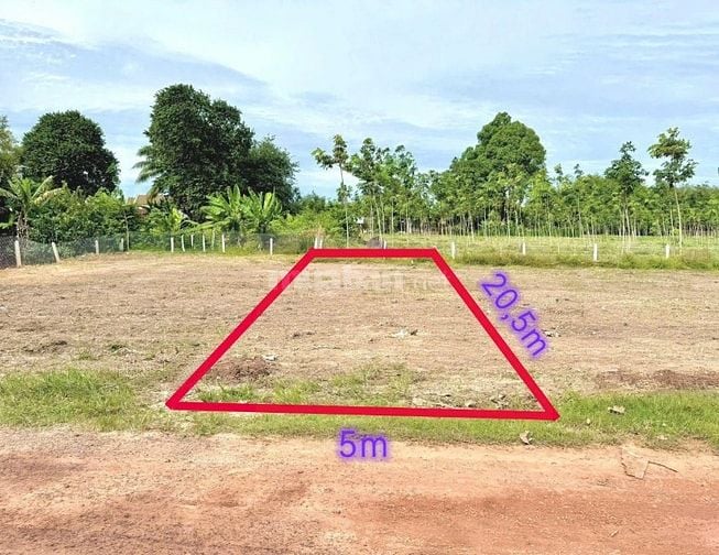 Chính chủ bán đất đối diện KCN Hưng Thuận 103m2 full TC-giá:585tr 