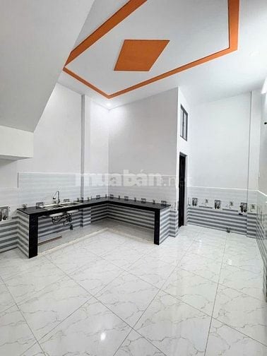 4.2x11, nhà có 1 lầu mới đường 3b. Giáp Tân Phú