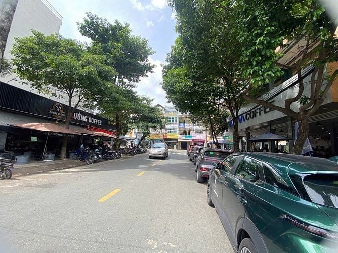 Cho thuê nhà đường số 24a, Bình Tân Tên Lửa, 4,5x20m, 2 lầu, 17 triệu