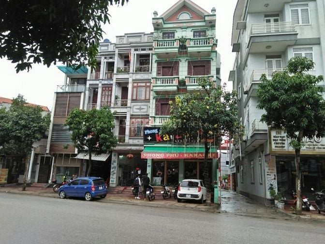 BÁN NHÀ HOÀNG QUỐC VIỆT, Ô TÔ TRÁNH, 52M2 × 5 TẦNG THANG MÁY,   21 TỶ
