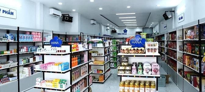 UYỂN GẤP NHÂN VIÊN BÁN HÀNG AI ĐỌC ĐƯỢC CHIA SẼ GIÙM MÌNH NHÉ