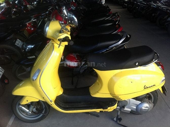 Bán xe Vespa LX125 chính chủ tại Hà Nội