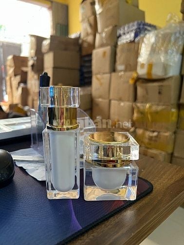 Cần Tuyển 2 nhân viên đóng gói hàng hoá
