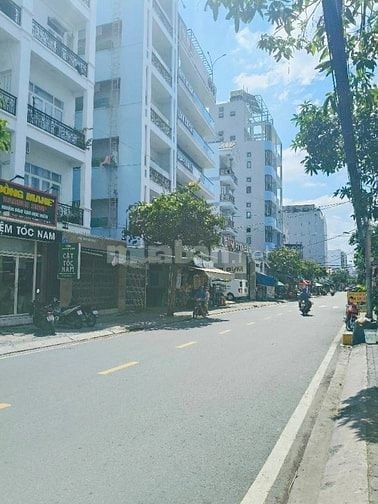 Bán Nhà Mặt Tiền Kinh Doanh - Lý Phục Man . Thích Hợp Xây CHDV( 6x 30)