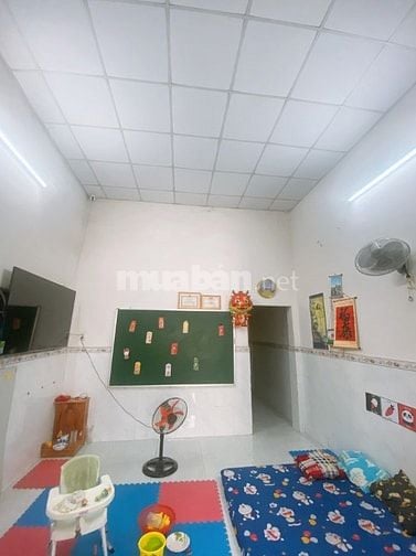 Nhà Cấp 4 Diện tích 67m2 Gần Cầu Vượt Linh Xuân Giá Nhỉnh 2 Tỷ có SHR
