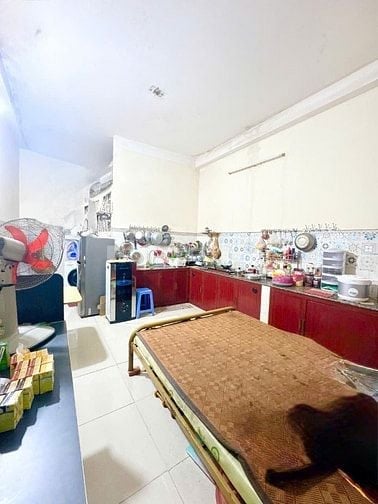 4x15, nhà đúc 3 tấm, hẻm xe hơi vào tận cửa đường 18b, giáp Mã Lò