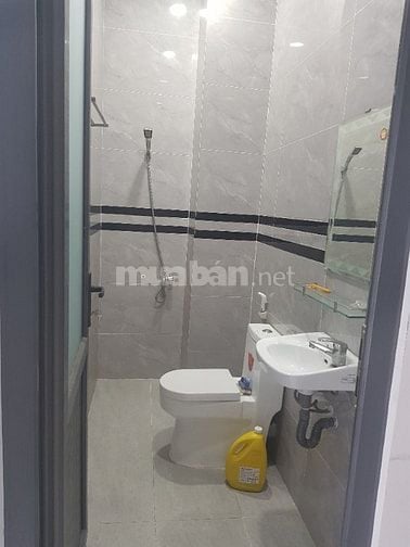 PHÒNG CHO THUÊ (ƯU TIÊN NỮ HOẶC 2 VỢ CHỒNG)