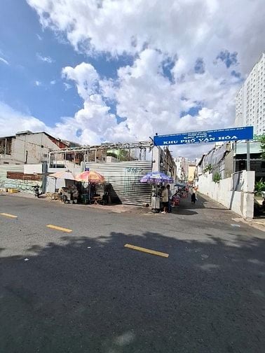 Bán đất 2 mặt tiền Trần Đình Xu p. Cô Giang quân 1 giá 450 tỷ