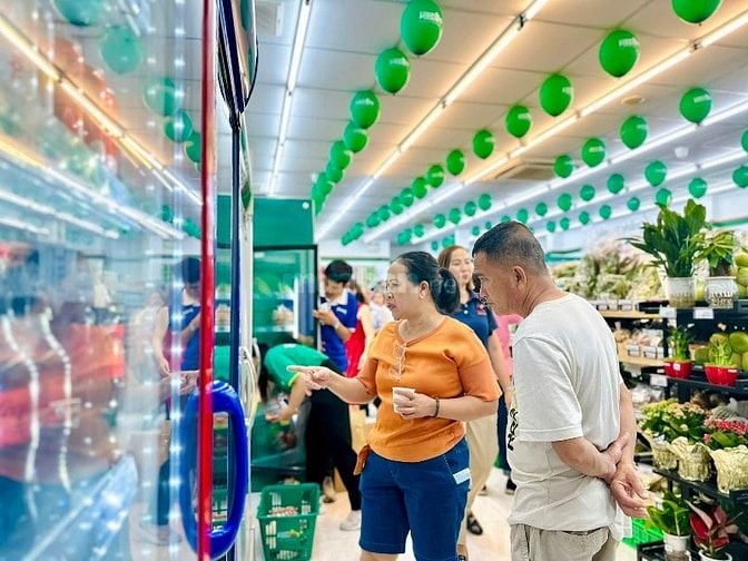 Tuyển Nhân Viên Đi Làm Ngay (Bán Hàng-Tạp Vụ)